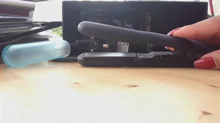 Unboxing Cloud Nine Micro Straighteners