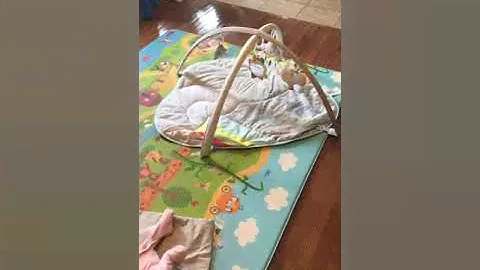 Skip Hop Silver Lining Cloud Activity Mat Review